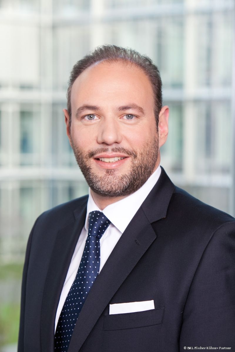 Alexander Pfisterer-Junkert 