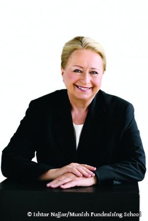Ursula Becker-Peloso