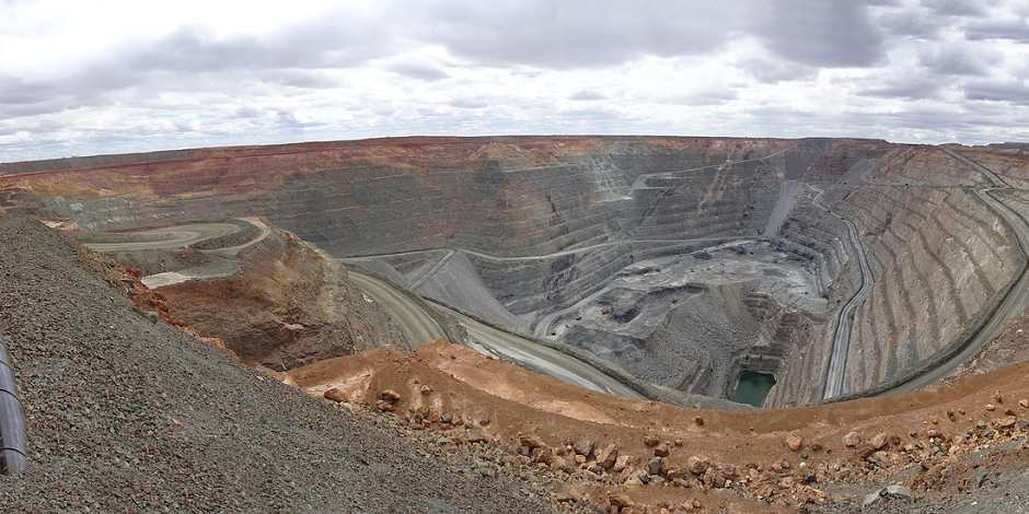 Baker Steel: Erholung von Gold und Goldaktien inmitten steigender