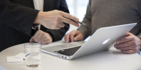 Fehler bei der Finanzierung sind ein guter Gesprächsanlass für eine Beratung.