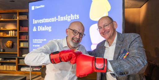 Prof. Dr. Timo Wollmershäuser (li.) und Dr. Daniel Stelter im nicht ganz ernst gemeinten Schlagabtausch