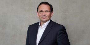 Gökhan Kula ist Gründungspartner von ALPS Family Office AG und verantwortet als Vorstand die Bereiche Asset Management und Institutioneller Vertrieb.