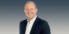 Jürgen Dickemann hängt die etablierte Mischfonds-Konkurrenz ab. 