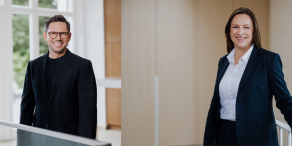 Sebastian Hasenack (li.), Dr. Maike Kolbeck (re.)