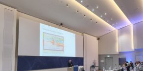 Hendrik Leber spricht auf der 23. Acatis Value-Konferenz