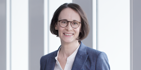 Birgit Dietl-Benzin wird ab Mitte 2026 das gesamte Wertpapier- und Immobilienfondsgeschäft der Deka-Gruppe verantworten (Bild: DekaBank)