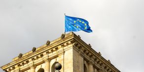 AB: Können europäische Aktien angesichts der globalen Widrigkeiten wieder Tritt fassen?