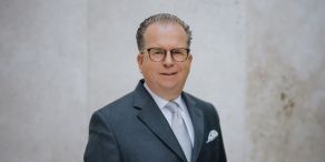 Thorsten Schrieber, Mitglied des Vorstands der DJE Kapital AG