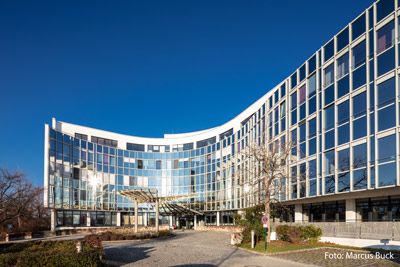 Bild_Kastebauer_M_400