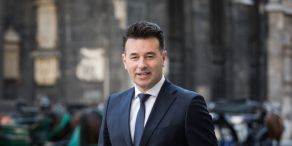 Dr. Miró Mitev, Gründer und CEO von Smart Wealth Asset Management AG