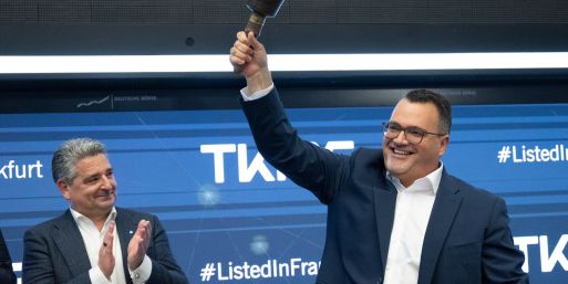 In Deutschland wagten sich in diesem Jahr vergleichsweise wenige Unternehmen an die Börse - aber drei der Neulinge zählen zu den größten europäischen Börsengängen 2025: unter anderem der des Marineschiffbauers TKMS. (Archivbild)