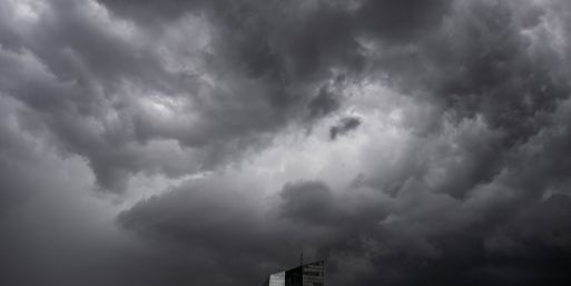 Die Bankenaufsicht der Europäischen Zentralbank (EZB) nimmt regelmäßig die Krisenfestigkeit großer Banken im Euroraum unter die Lupe. (Symbolbild)