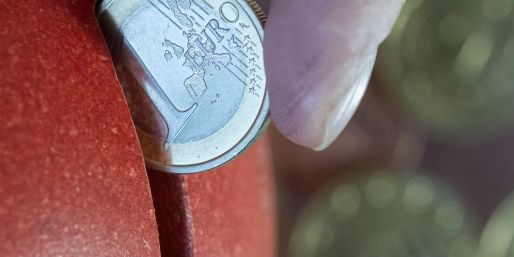 Sparen wie die Eltern? Ererbtes Finanzwissen hat bisweilen Lücken. (Symbolbild)