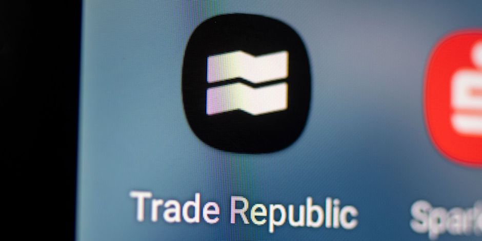 Der Online-Broker Trade Republic wird mit 12,5 Milliarden Euro bewertet. (Archivbild)