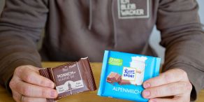 Ritter Sport sieht durch den Haferriegel nach eigenen Angaben seine Marke bedroht. (Archivbild)