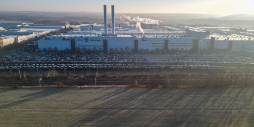 Die Elektromobilität spielt eine wichtige Rolle für die Autobauer in Ostdeutschland. 