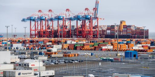 Trotz zahlreicher Probleme bleibt die deutsche Exportwirtschaft optimistisch. 