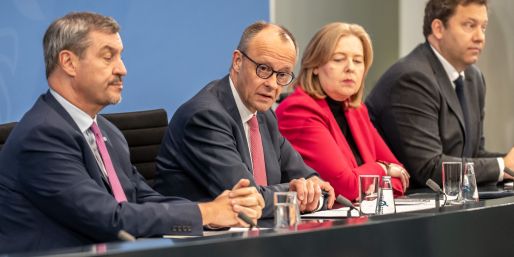 Kanzler Merz dämpfte Erwartungen an langfristig wirkende Entlastungen bei den Spritpreisen.