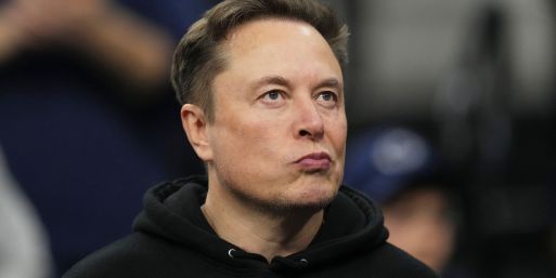 Elon Musk führt schon länger eine Fehde gegen den ChatGPT-Entwickler OpenAI. (Archivbild)