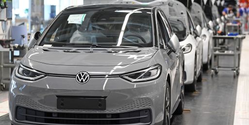 Der ID.3 hat den Spitzenplatz des häufigsten Elektroautos in Deutschland übernommen. (Archivbild)