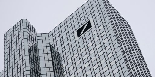 Deutschlands größtes Geldhaus legt Zahlen für das erste Quartal vor. (Archivbild)