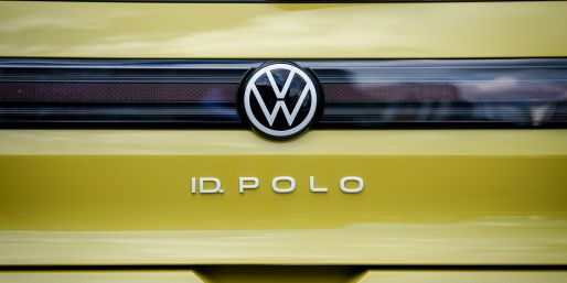 Mit dem ID. Polo verabschiedet sich VW von den Nummern in den Modellnamen und kehrt zu den bekannten Bezeichnungen zurück. Die Studie hatte noch ID.2all geheißen. (Archivbild)