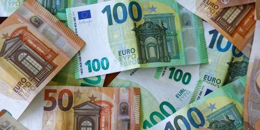 Es gab 2025 in Dollar gerechnet 2,6 Millionäre in Deutschland. (Symbolbild)