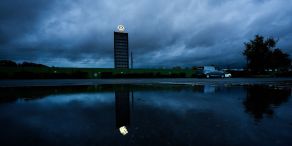 Bei VW in Wolfsburg geht das Ringen um Sparpläne weiter. (Archivbild)