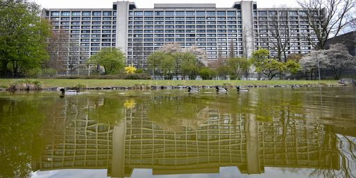 Die Pläne für einen Campus mit mehreren Neubauten auf dem Gelände der bisherigen Zentrale hat die Bundesbank inzwischen aufgegeben. (Archivbild)