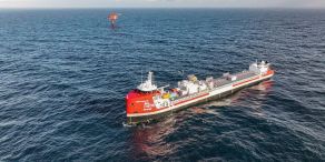 Das Transportschiff Carbon Destroyer 1 bringt das flüssige CO2 zur ausgedienten Ölplattform Nini West in der Nordsee vor Dänemark. (Handout)